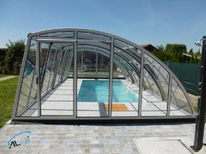 zastřešení bazénu podchozí Hovorany s průhlednou výpní